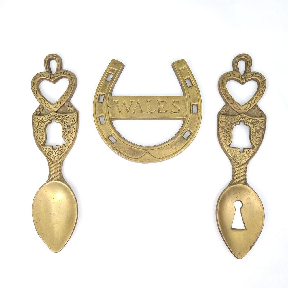 Brass Set Horseshoe Wales / Love Spoon Handmade in Pontypridd Antique
